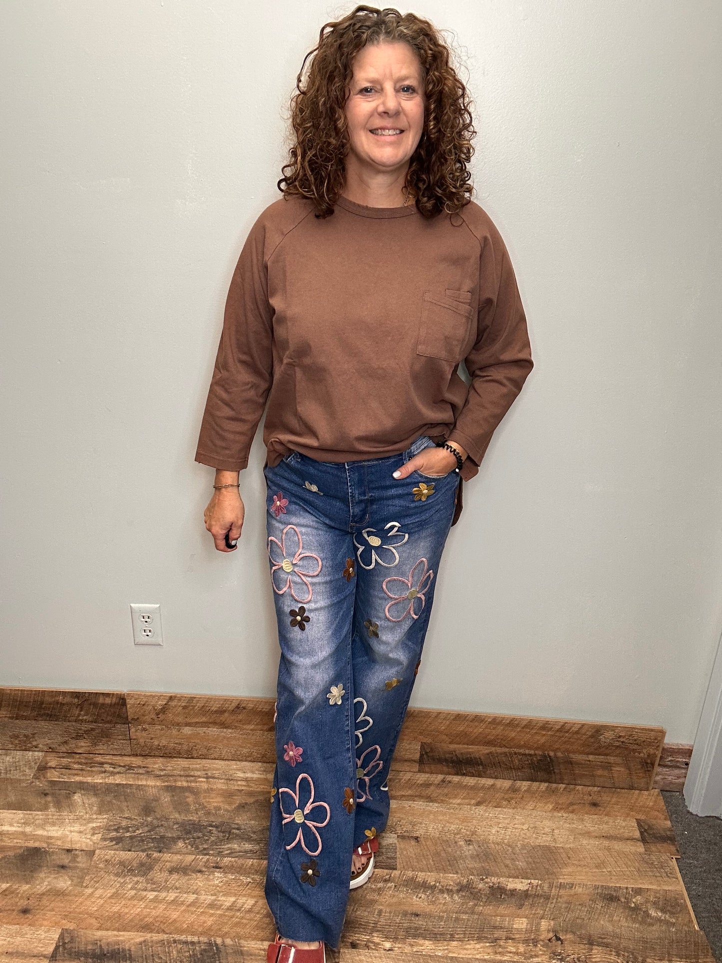 Flower Embroider Jeans