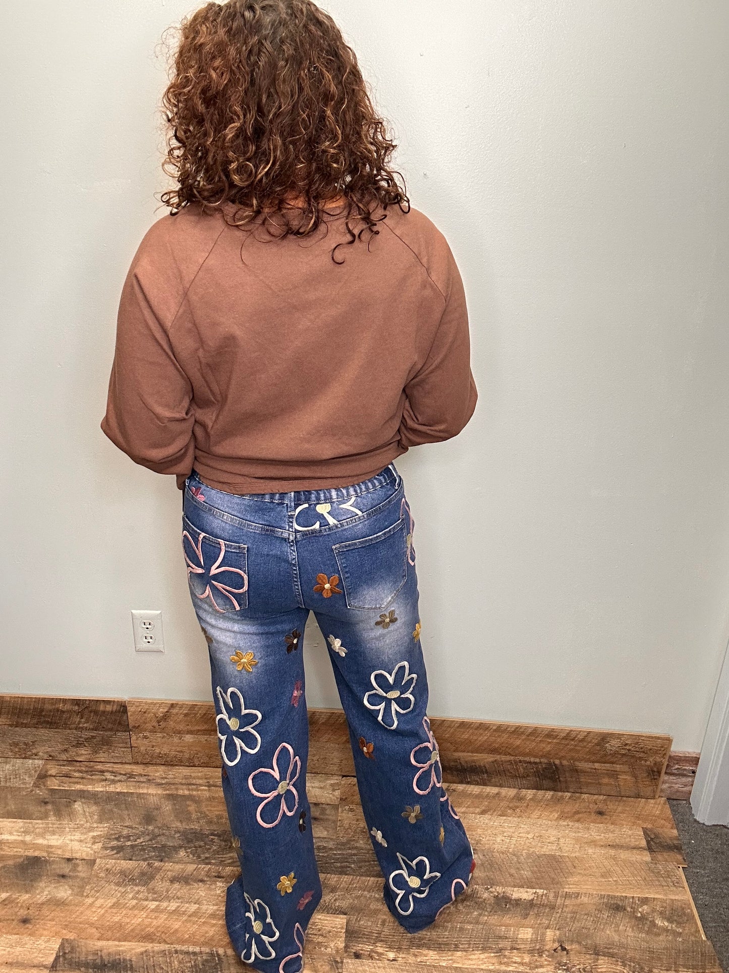 Flower Embroider Jeans