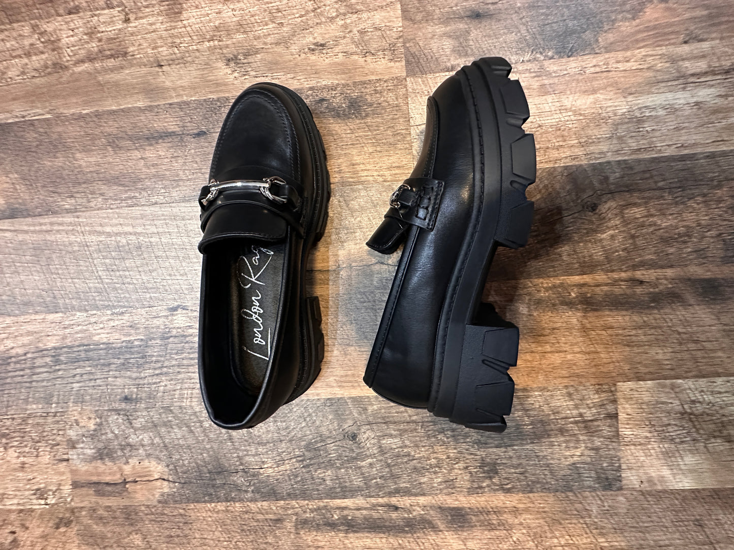 Loafer with Silver Bar