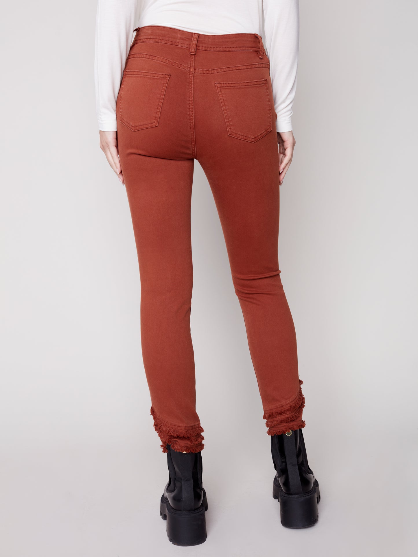 Cinnamon Jean - Charlie B