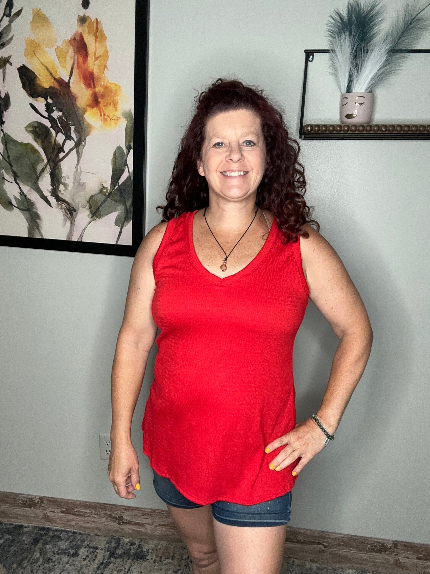 Bubble Fabric V-neck tank