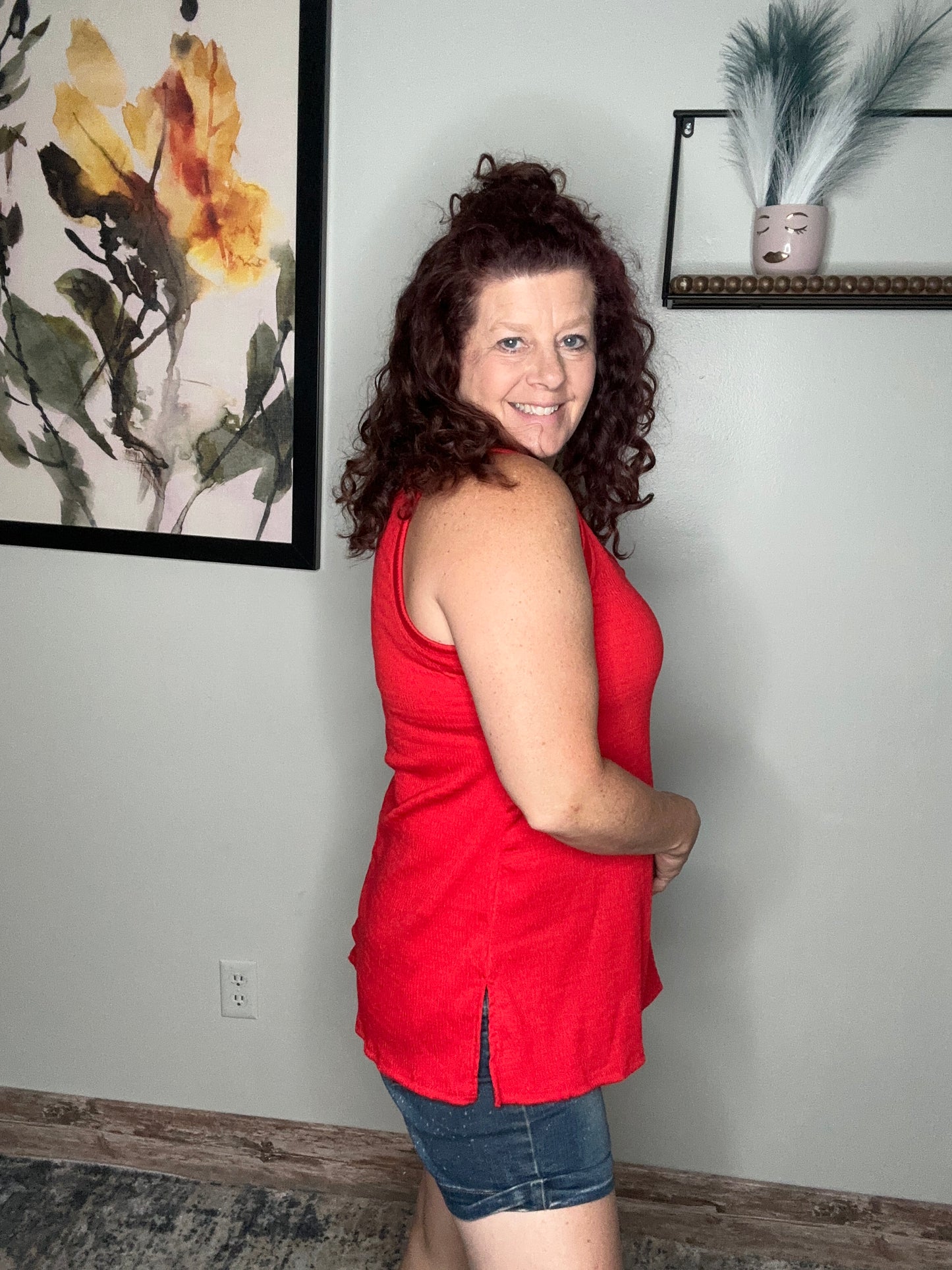 Bubble Fabric V-neck tank
