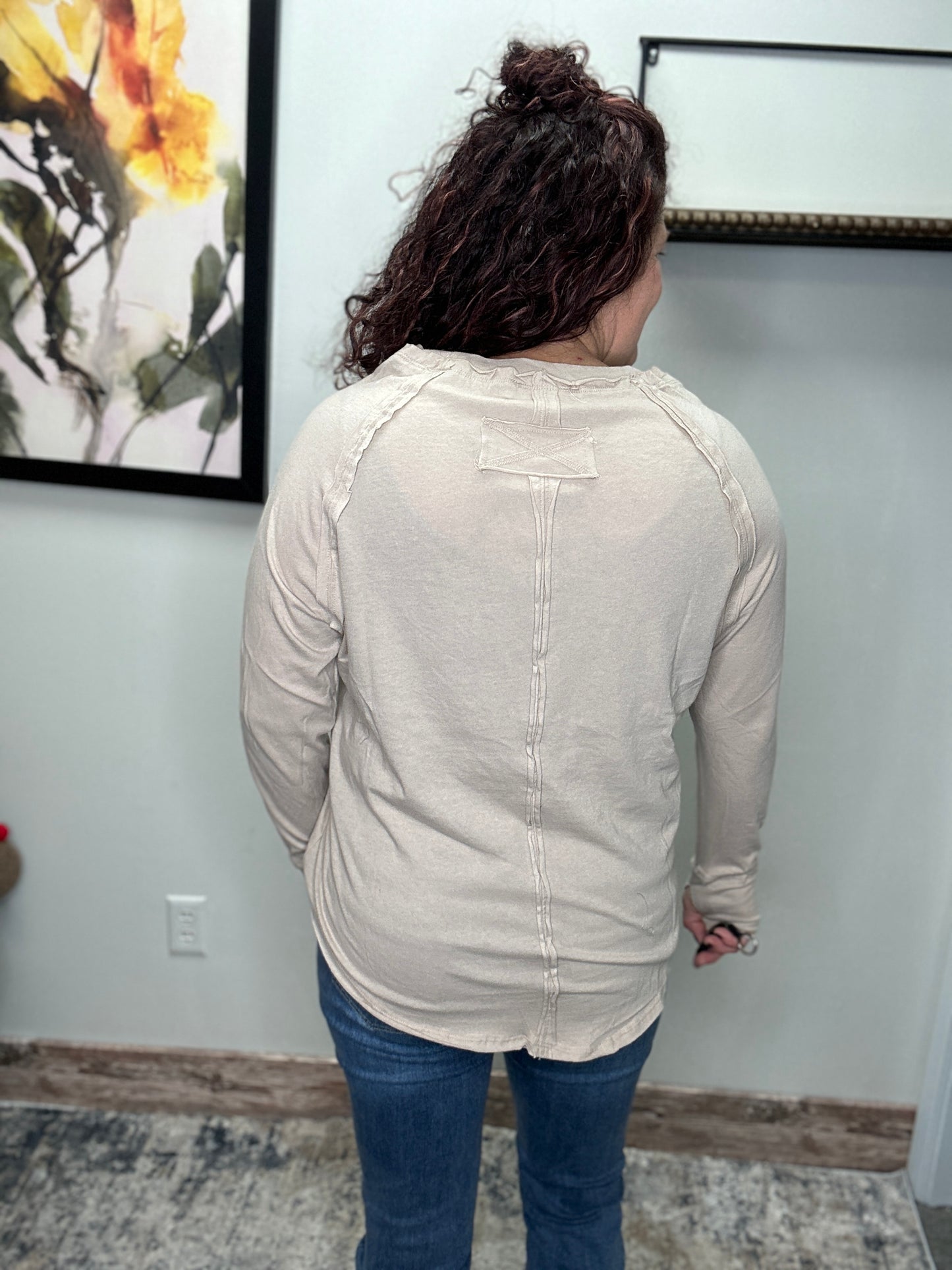 Thumbhole Shirt