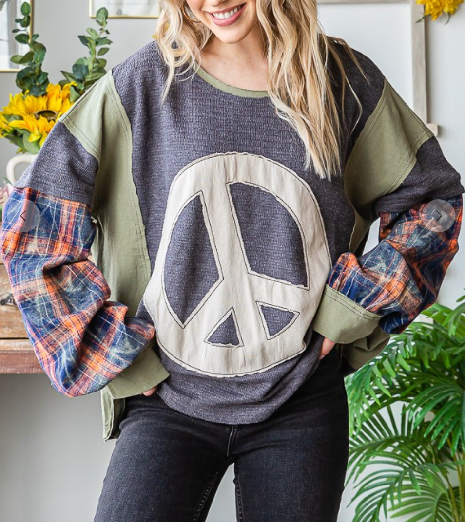 Peace and Plaid Top - Oli n Hali