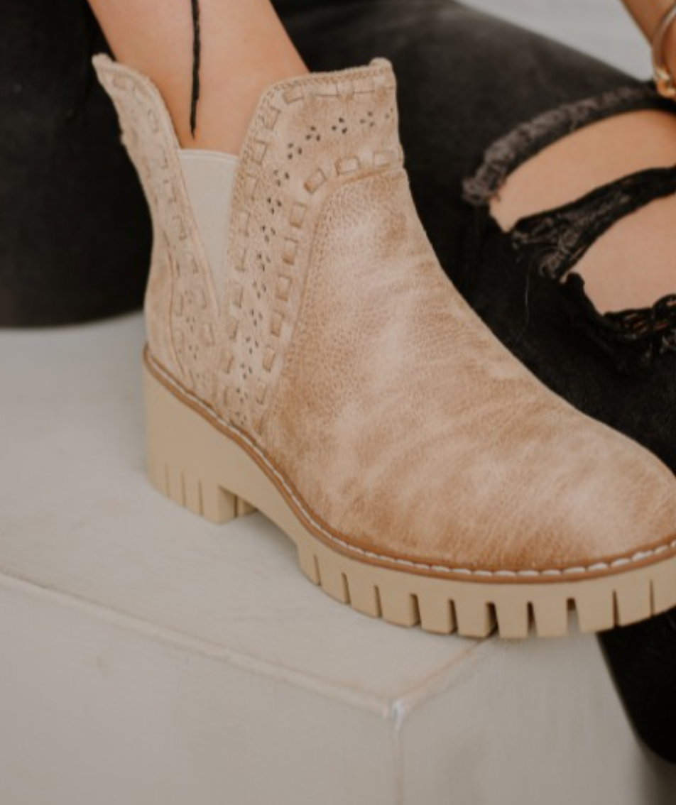 Aryana Boots