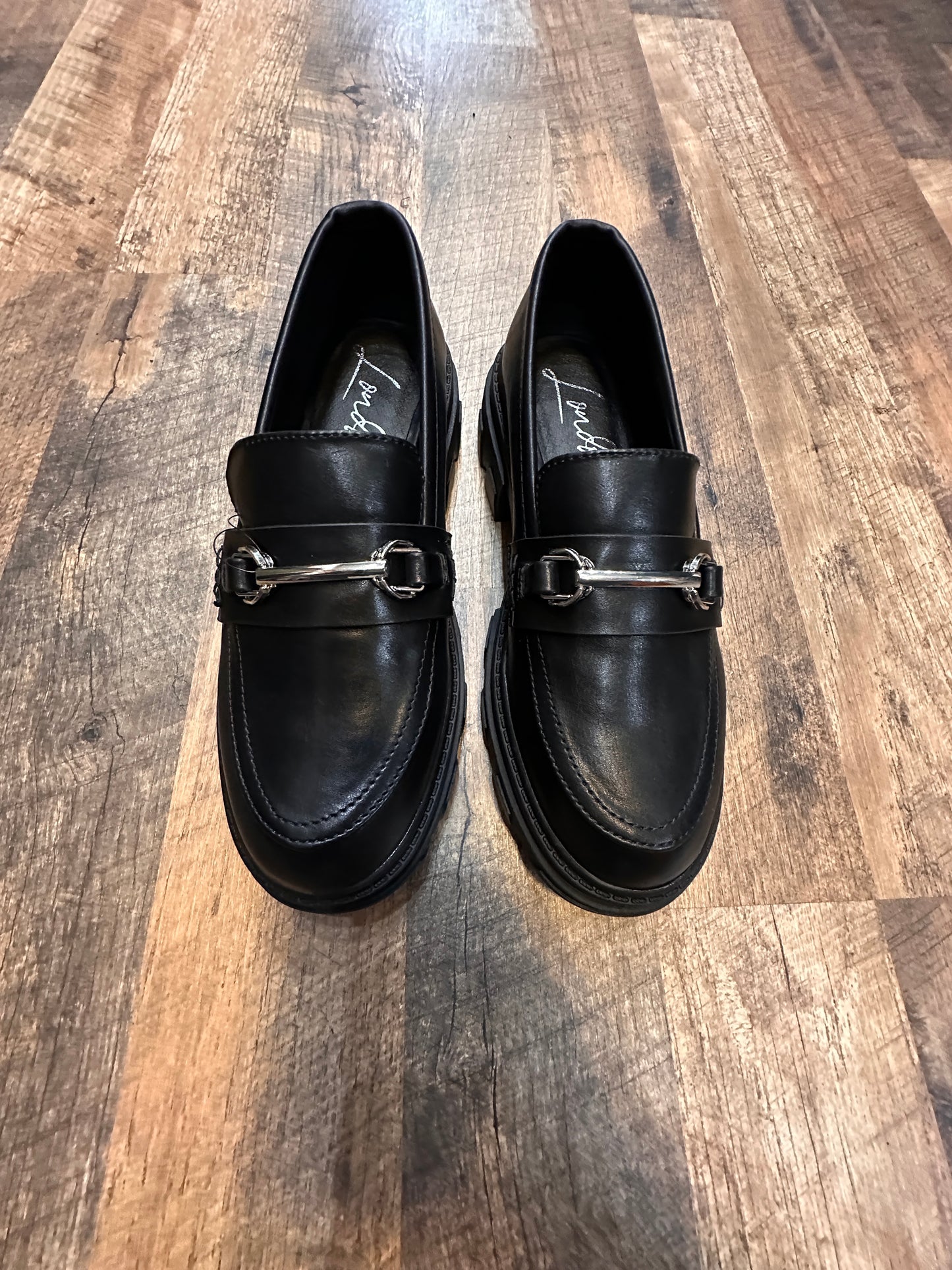 Loafer with Silver Bar