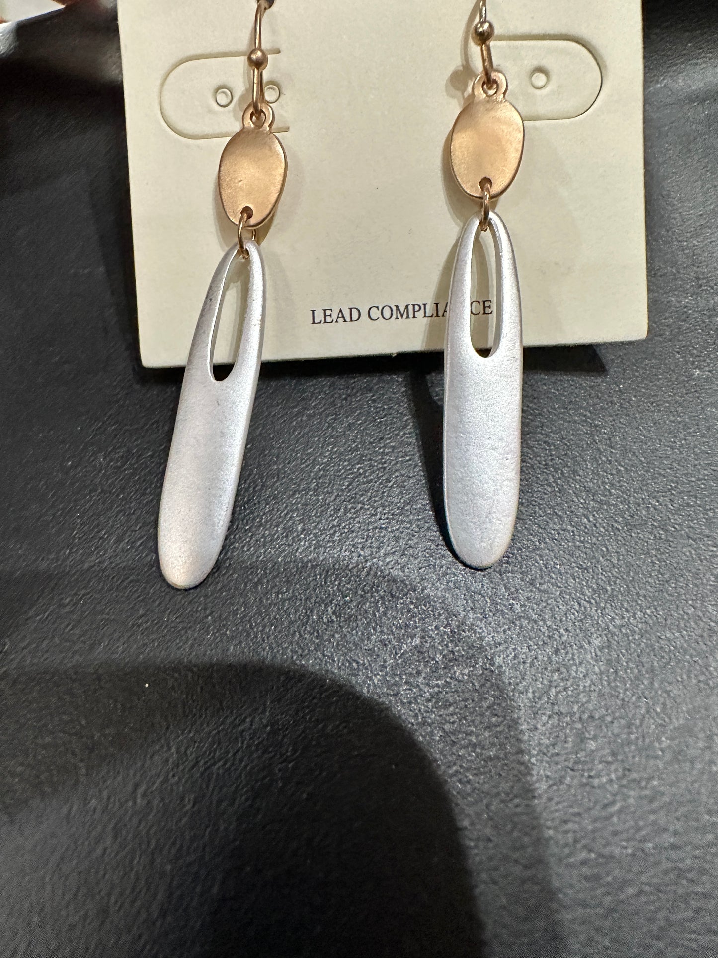 Gold/Silver Dangle Earring